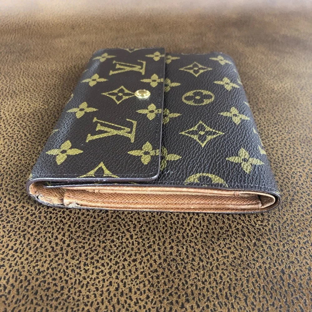 Louis Vuitton Monogram Porte Tresor Trifold Wallet - Picture 5 of 16